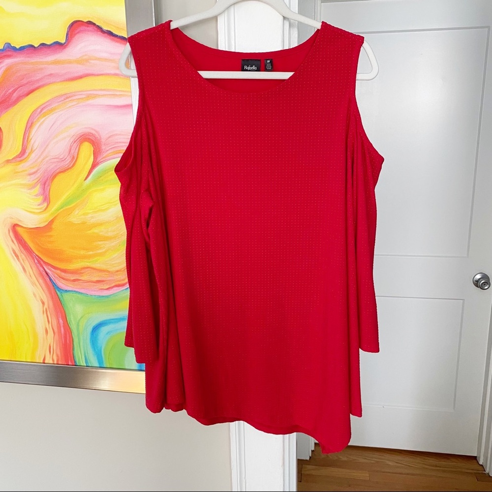 RAFAELLA Cold Shoulder Textured Asymmetrical Tunic